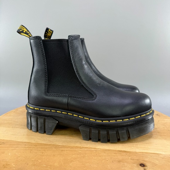 Dr. Martens Shoes - Dr Martens Audrick Chelsea Boots Womens Size 8 Black Leather Platform Shoes NEW